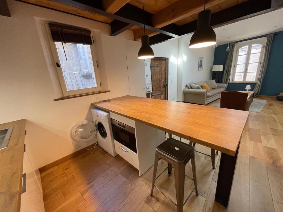 Duplex Avec Vue Sur Les Arenes Apartamento Arles Exterior foto